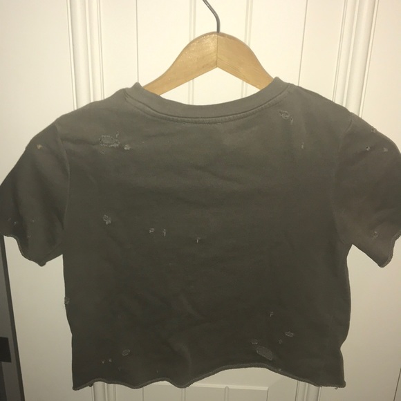 khaki green cropped top with holes from H&M - Picture 2 of 4
